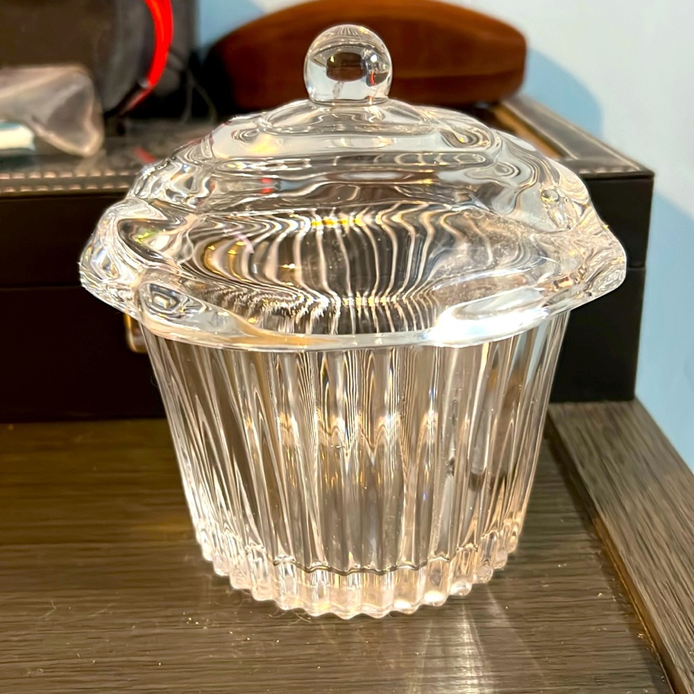 Godinger Cupcake Covered Dish Box